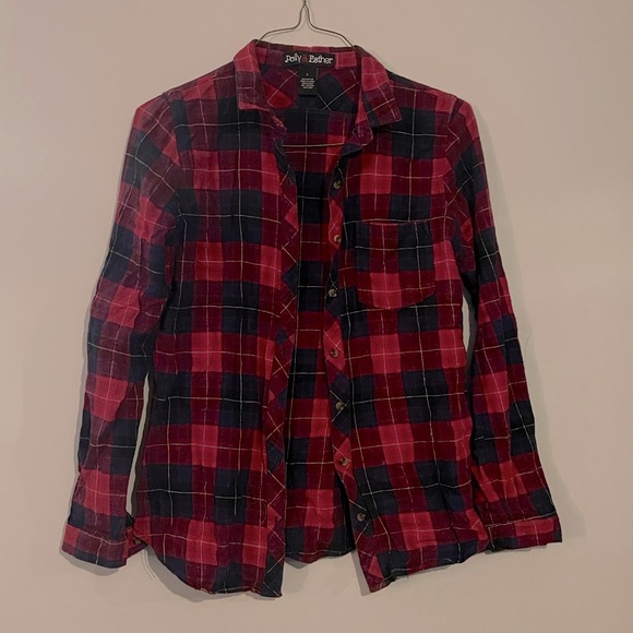 Gorgeous plaid flannel! - Picture 1 of 3